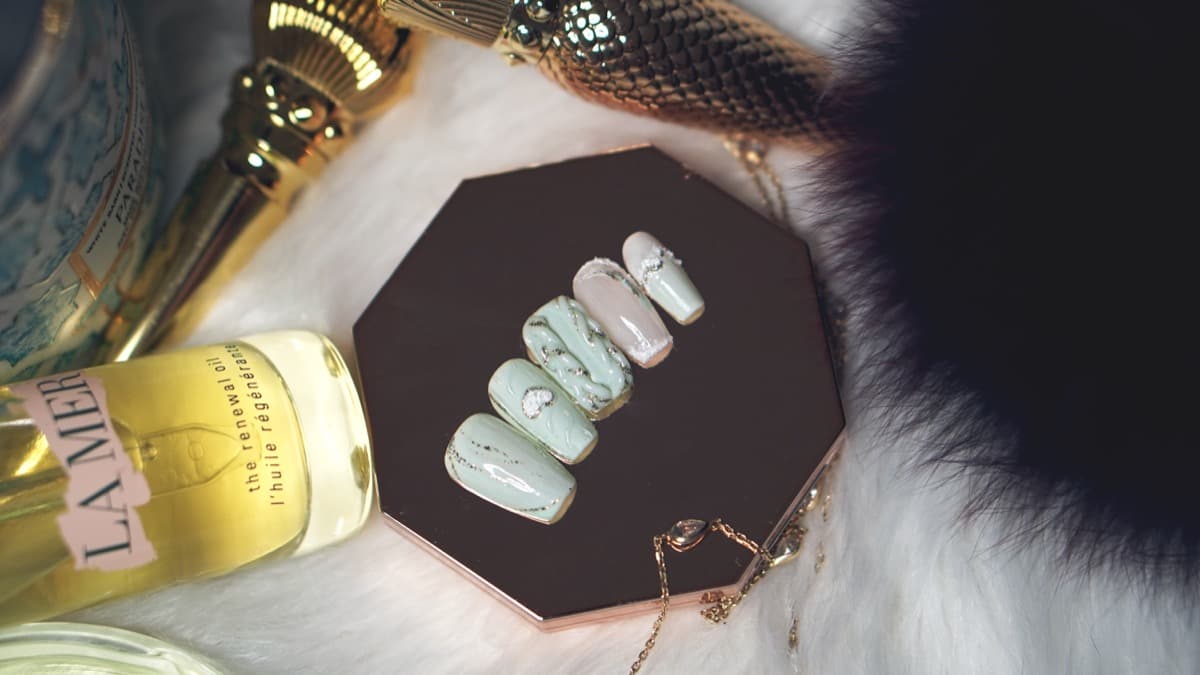 How to Apply Press-On Nails Like a Pro